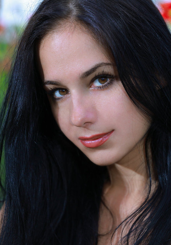 Марина, 18